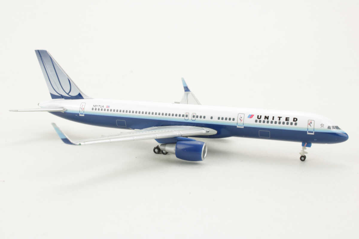 Boeing 757-200 mit Winglets United Air Lines N517UA Herpa 562003 1:400 – Bild 2