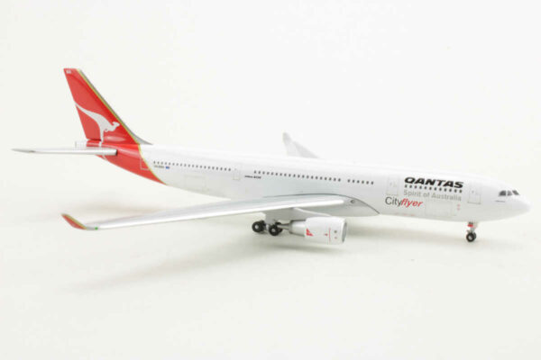 Airbus A330-200 Qantas VH-EBA Gemini Jets GJQFA378 1:400 – Bild 2