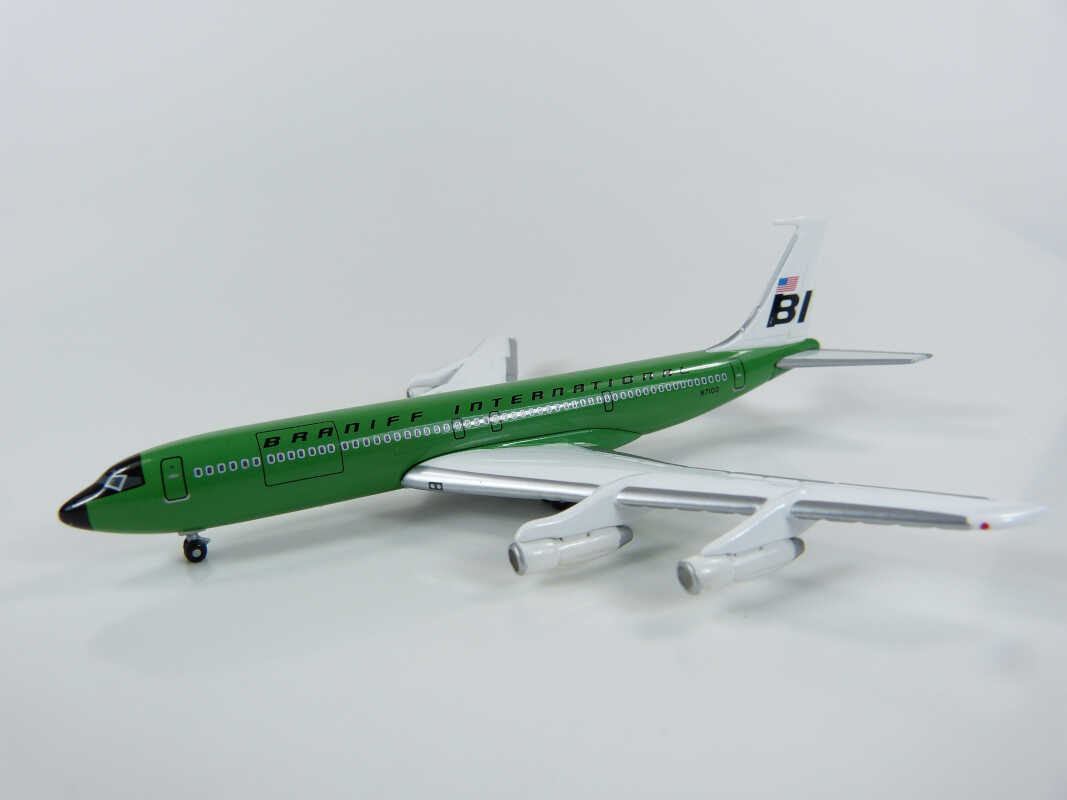 M9 Boeing 707-327 Braniff International N7100 Gemini Jets 3557393 1:400 in OVP
