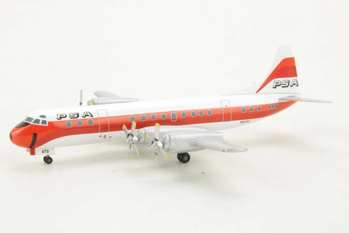 Lockheed L-188 Electra PSA N6118A Herpa 561433 1:400 – Bild 3