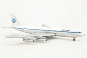 Alternative view of Boeing 707 Pan Am N884PA Gemini Jets GJPAA033 1:400
