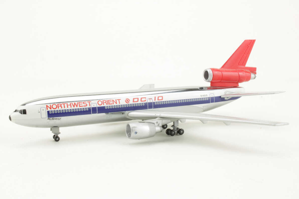 McDonnell Douglas DC-10-40 Northwest Orient N143US Jet-X JX028 1:400 - Image 3
