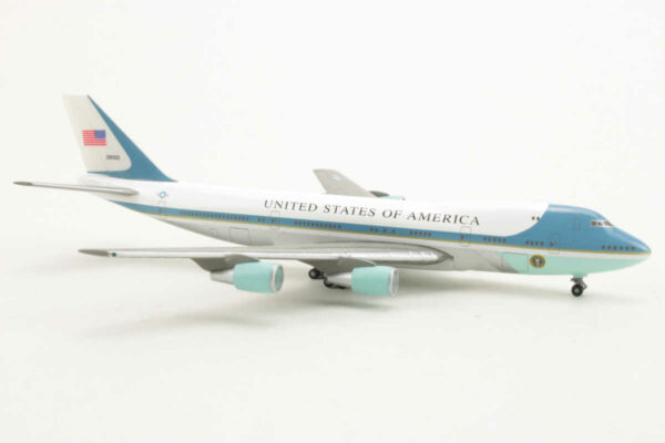 Boeing 747-200 Air Force One 28000 Herpa 502511 1:500 – Bild 2