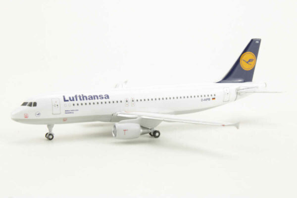 Airbus A320 Lufthansa D-AIPB Gemini Jets GJDLH202 / 3557352 1:400 - Image 3