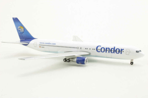 Boeing 767-300 Condor D-ABUB Herpa 561488 1:400 - Image 2