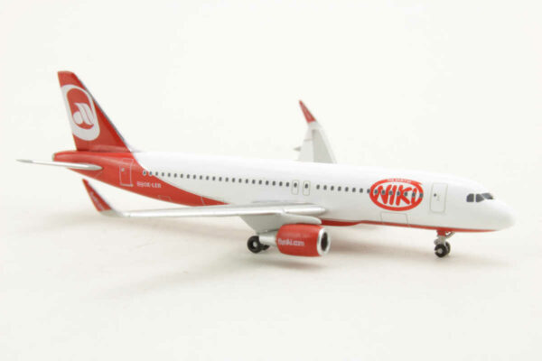 Airbus A320 NIKI OE-LER Herpa 526401 1:500 – Bild 2