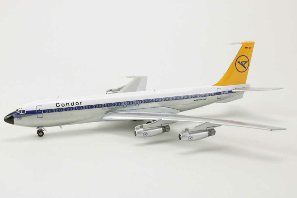 Boeing 707-430 Condor D-ABOC Inflight B-704-DE-001P 1:200 - MW-Moba