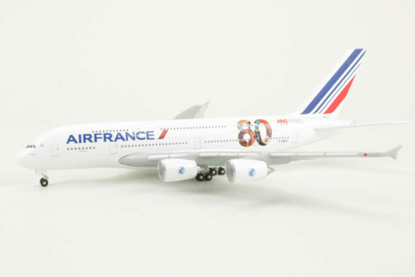 Airbus A380-800 Air France "80th Anniversary" F-HPJI Herpa 524667 1:500 – Bild 3