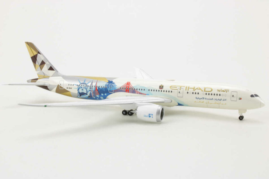 Herpa 571340 Boeing 787-9 Etihad Dreamliner - Échelle 1/200 - Neuf