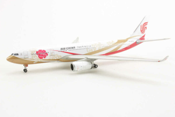 Airbus A330-200 Air China B-6075 Phoenix 10267 1:400 – Bild 3