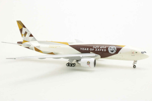 Boeing 777F Etihad Cargo "Year of Zayed" A6-DDE Gemini Jets GJETD1812 1:400 – Bild 2