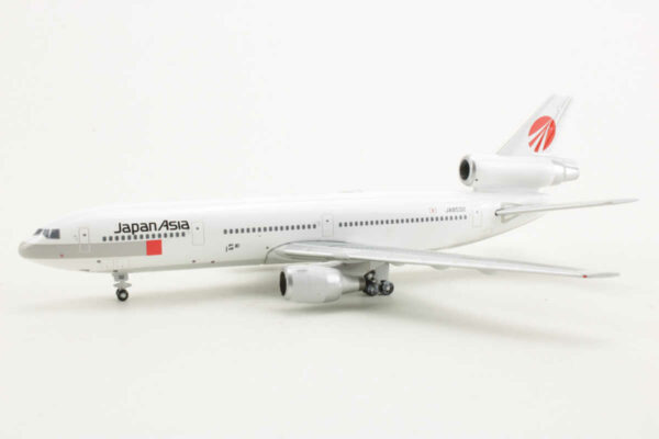 McDonnell Douglas DC-10-40 Japan Asia JA8532 Phoenix 10173 1:400 – Bild 3