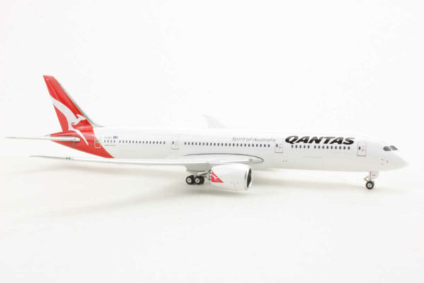 Boeing 787-900 Qantas VH-ABC Phoenix 10453 1:400 – Bild 2