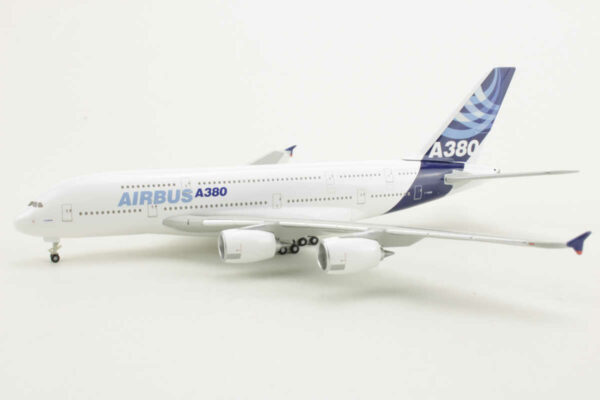 Airbus A380-800 Airbus House Colors F-WWOW 1:400 – Bild 3