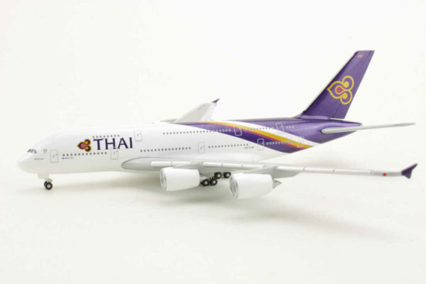 Airbus A380-800 Thai Airways HS-TUB Herpa 502306-002 1:500 – Bild 3