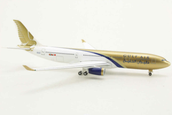 Airbus A330-200 Gulf Air A40-KE Herpa 514170 1:500 – Bild 2