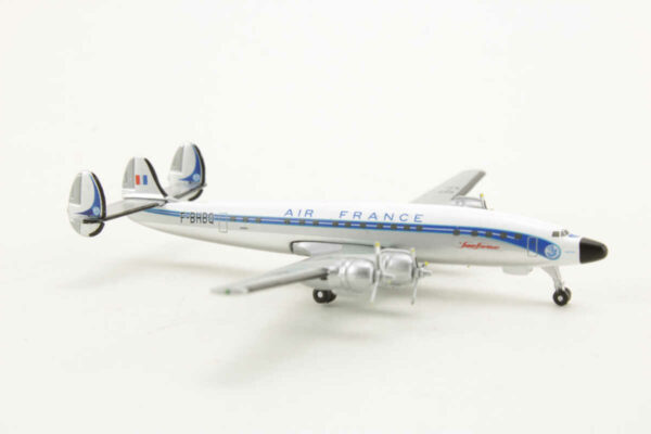 Lockheed L-1649 Air France F-BHBQ Herpa 518765 1:500 – Bild 2