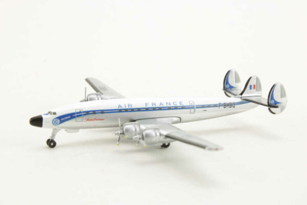 Lockheed L-1649 Air France F-BHBQ Herpa 518765 1:500 – Bild 3