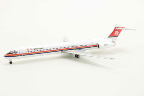 McDonnell Douglas MD-82 Meridiana Fly I-SMEL Herpa 524308 1:500 – Bild 3