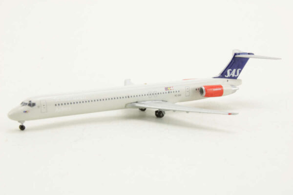 McDonnell Douglas MD-81 SAS Scandinavian "Nora Viking" SE-DIR Herpa 524780 1:500 – Bild 3