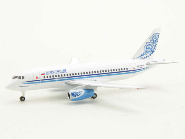 Sukhoi Superjet 100 Moskovia Airlines RA-89021 Herpa 527286 1:500 – Bild 3