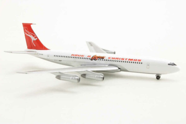 Boeing 707-300C Qantas "Have a Qantastic Christmas" VH-EAB Herpa 529488 1:500 – Bild 2