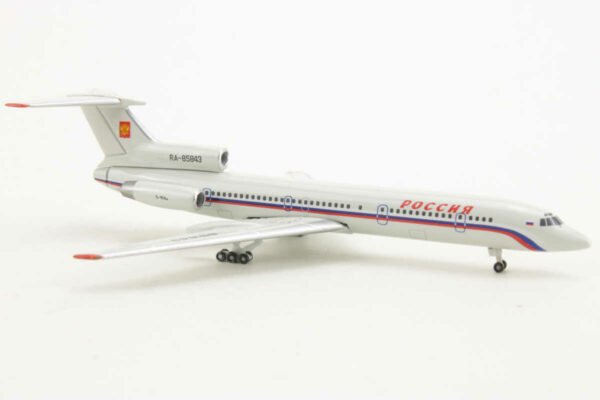 Tupolev TU-154M Rossiya Special Flight Detachment RA-85843 Herpa 535151 1:500 – Bild 2