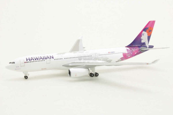 Airbus A330-200 Hawaiian Airlines "Hoku Mau" N361HA Herpa 535557 1:500 – Bild 3