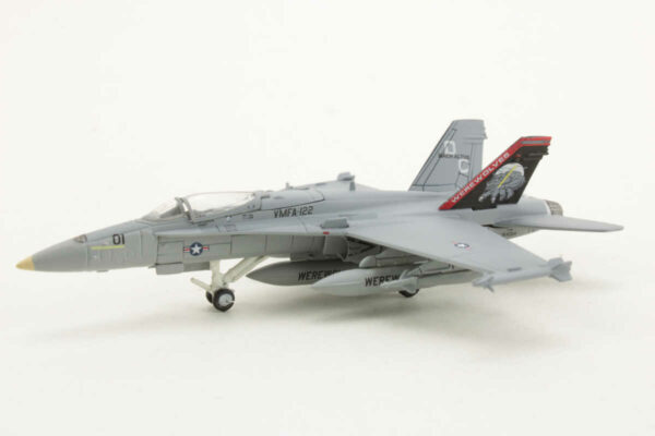 McDonnell Douglas F/A-18C Hornet US Marine Corps VMFA-122 Werewolves Herpa 554138 1:200 – Bild 3