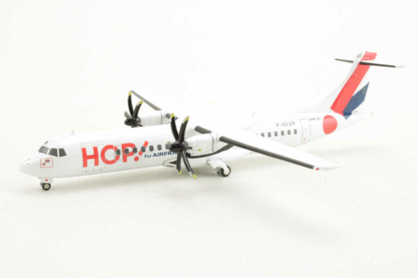 ATR-72-500 HOP! for Air France F-GVZR Herpa 556392 1:200 – Bild 3