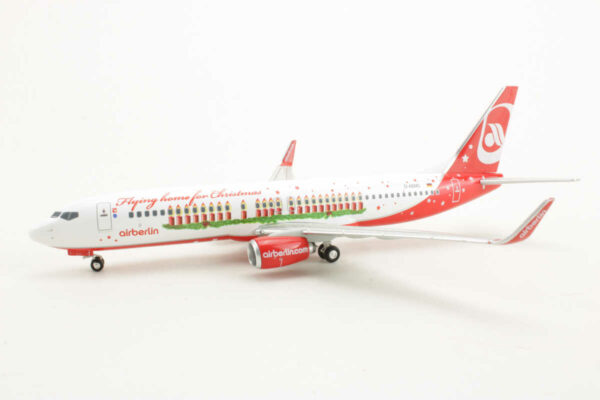 Boeing 737-800 Air Berlin "Flying home for Christmas" D-ABMS Herpa 556811 1:200 – Bild 3