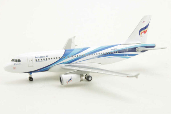 Airbus A319 Bangkok Airways "Sukhothai" HS-PGT Herpa 562300 1:400 – Bild 3