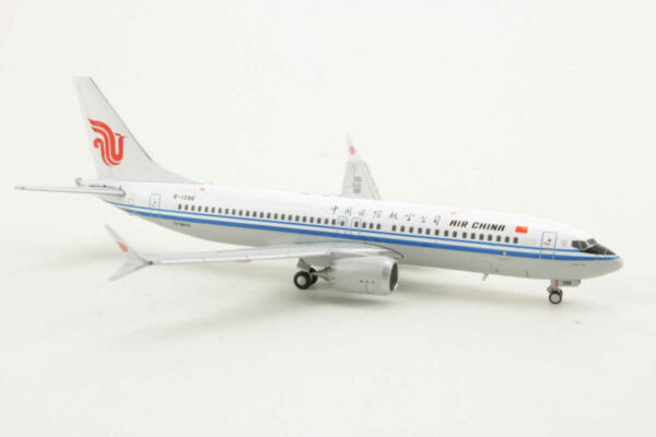 Boeing 737 MAX8 Air China B-1396 Gemini Jets GJCCA1706 1:400 – Bild 2