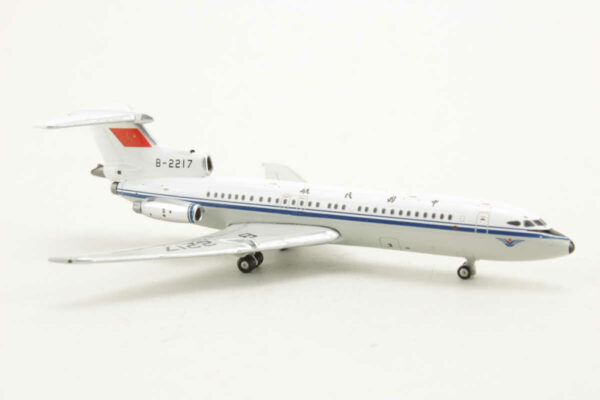 Hawker Siddeley HS121 Trident 2E CAAC B-2217 Gemini Jets GJCCA775 1:400 – Bild 2