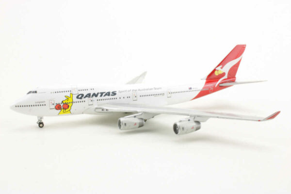 Boeing 747-400 Qantas "Boxing Kangaroo" VH-OJU Gemini Jets GJQFA1298 1:400 – Bild 3