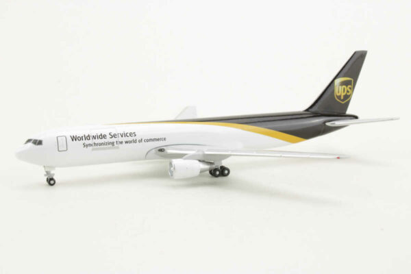 Boeing 767-300F UPS Gemini Jets GJUPS370 1:400 – Bild 3