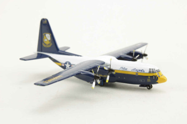 Lockheed C-130T Blue Angels US Marines Gemini Macs GMBLU004 1:400 – Bild 2