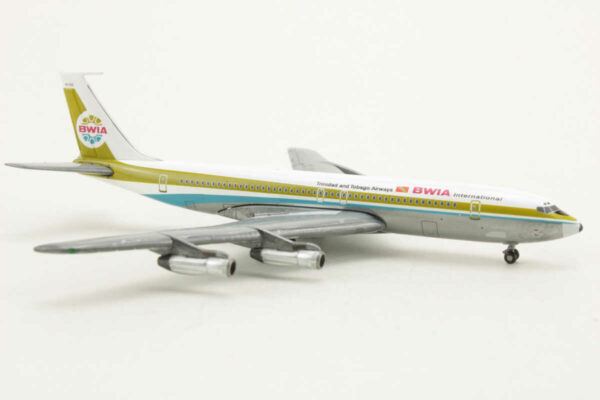 Boeing 707-320 BWIA International 9Y-TEX Gemini Jets GSBWA016 1:400 – Bild 2