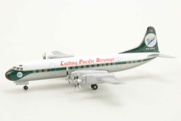 Lockheed L188 Electra Cathay Pacific Airways VR-HFO Herpa CXcitement 1:400 – Bild 3