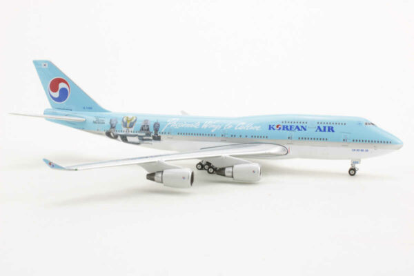 Boeing 747-400 Korean Air "Passionate Wings to Culture" HL7488 Phoenix 10375 1:400 – Bild 2