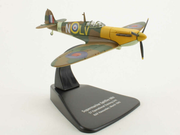 Supermarine Spitfire MKI RAF Hawarden 1942 Oxford diecast AC066 1:72 – Bild 2