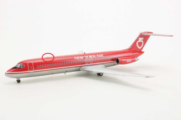 *2.Wahl* McDonnell Douglas DC-9-31 New York Air N951N Inflight200 IFDC9300414P 1:200 *2nd choice* – Bild 3