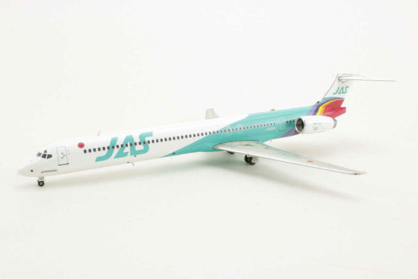 McDonnell Douglas MD-90 JAS JA8069 Jet-X JXL033B 1:200 – Bild 3