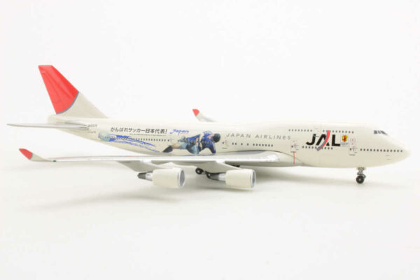 Boeing 747-446 JAL Japan Airlines "Soccer Worldcup" JA8909 Phoenix 1:400 – Bild 2