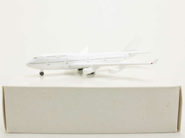 Boeing 747 Blank neutral weiß Herpa 500791 1:500