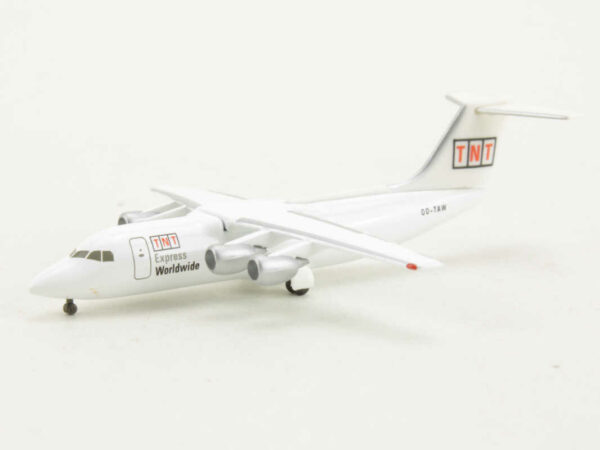 BAe 146 TNT "Liege Airport" OO-TAW Herpa 509640 1:500 – Bild 3