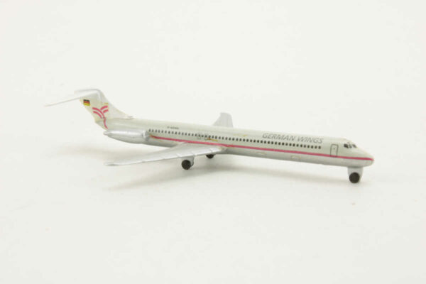 McDonnell Douglas MD-83 German Wings Schabak 904/111 1:600 – Bild 2