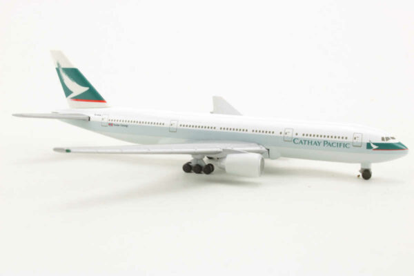 Boeing 777-200 Cathay Pacific B-HNA CXcitement/Herpa 1:500 – Bild 2