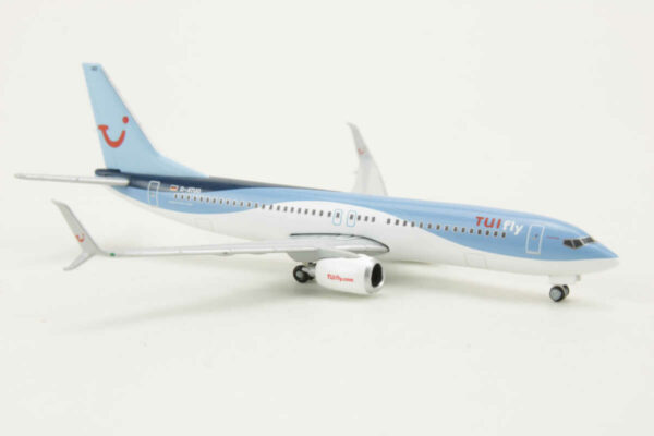 Boeing 737-800 TUIfly D-ATUO Herpa 526692-001 1:500 – Bild 2