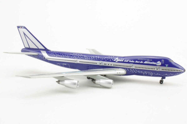 Boeing 747-243B Alitalia "Baci" I-DEMF Dragon Wings 55082 1:400 – Bild 2